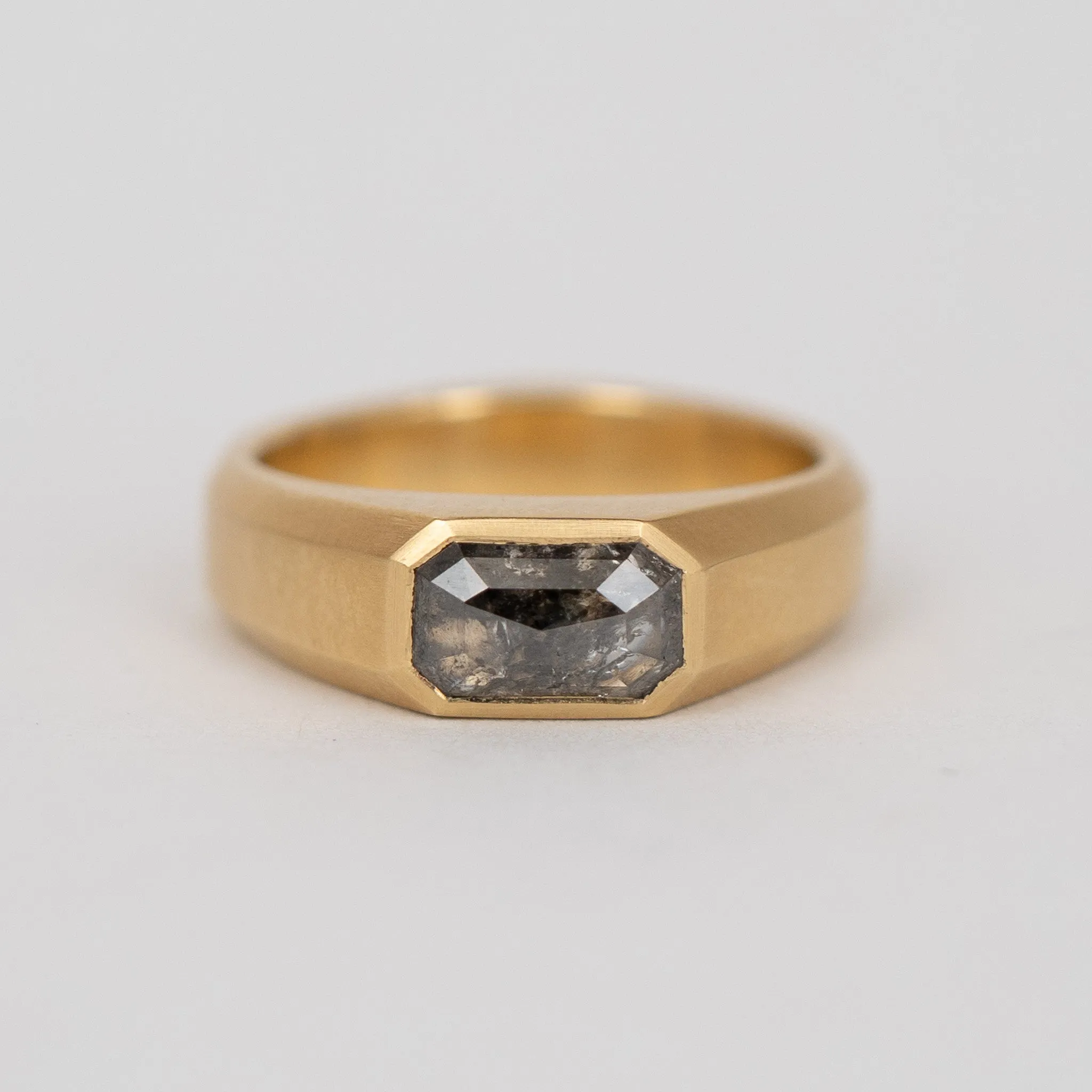 Edge Signet